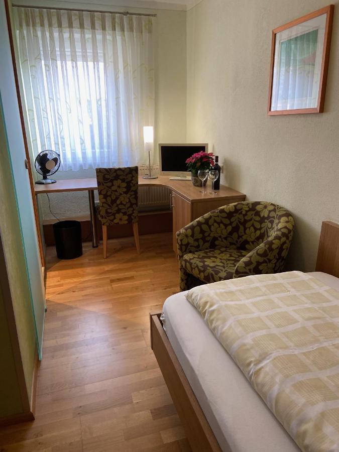 Hotel Goldener Loewe غنزبرغ المظهر الخارجي الصورة