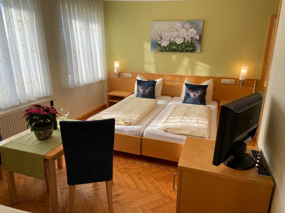 Hotel Goldener Loewe غنزبرغ المظهر الخارجي الصورة