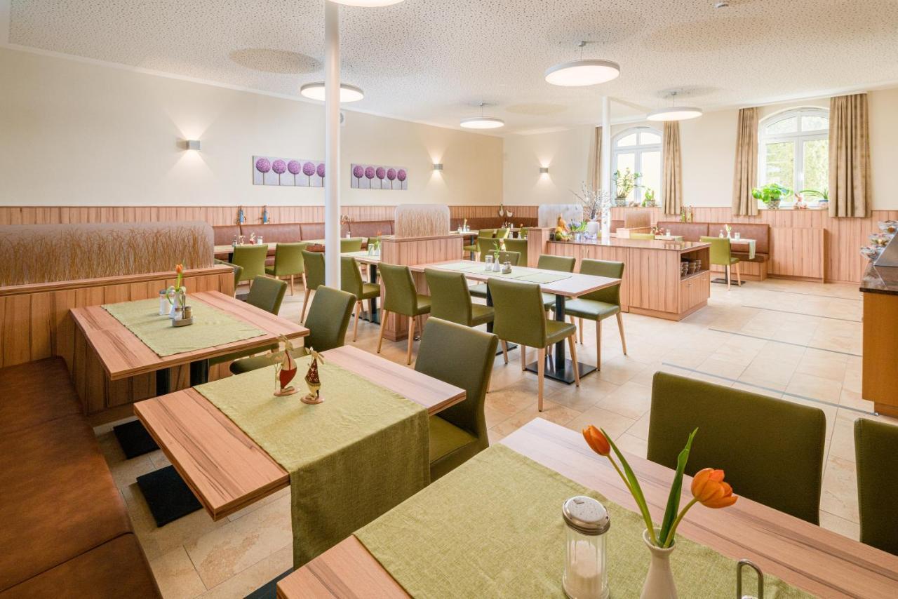 Hotel Goldener Loewe غنزبرغ المظهر الخارجي الصورة